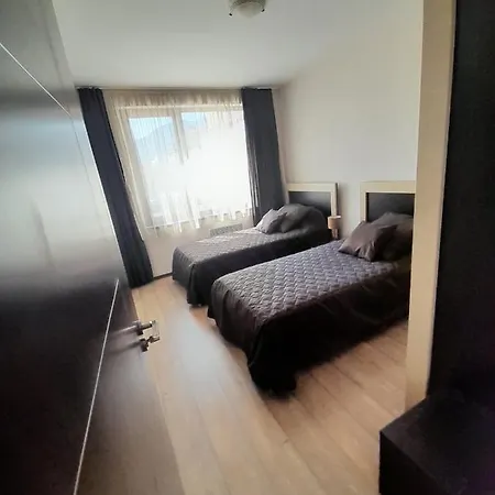 Private In Alpine Apartment
